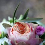 Brautstrauß mit Eheringen