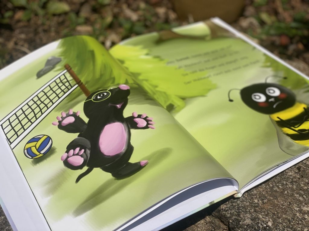 Blick ins Buch Die kleine Hummel Sumsel-Brumm Glaub an Dich Maulwurf