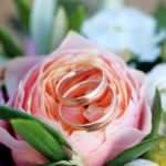 Brautstrauß mit Eheringen